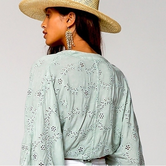 Young Fabulous Broke Potassium Green Tia Eyelet Wrap Kimono Sleeve Top - Picture 5 of 14